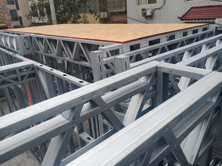 輕鋼龍骨的重量輕嗎？